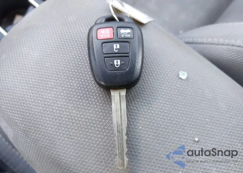 2018 Toyota Corolla Le z USA, uszkodzony, nr VIN 2T1BURHE3JC972653